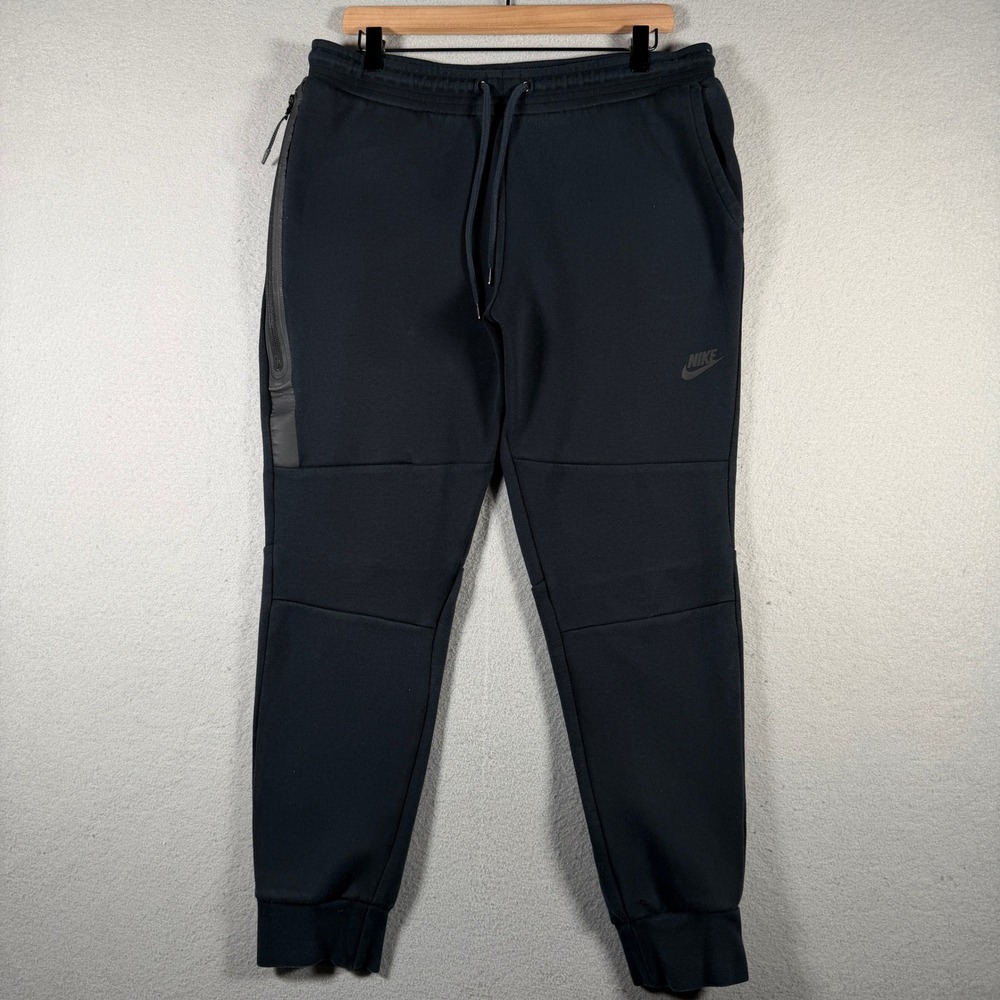 Nike Tech Fleece Joggers Mens Large Black Tapered Sweatpants 545343-011